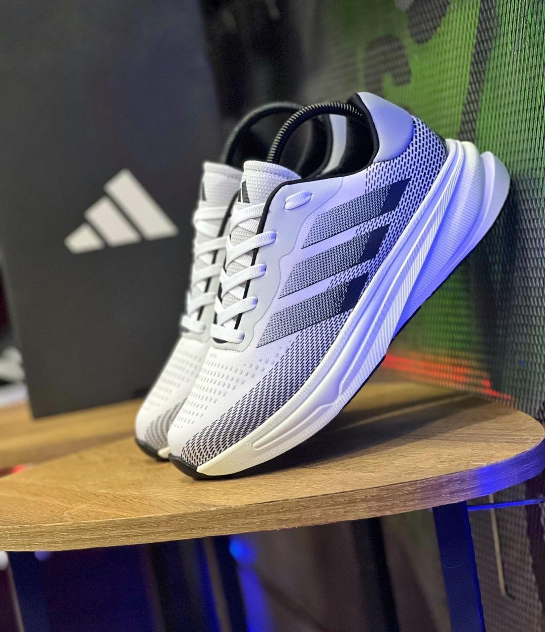 ADIDAS SUPER NOVA