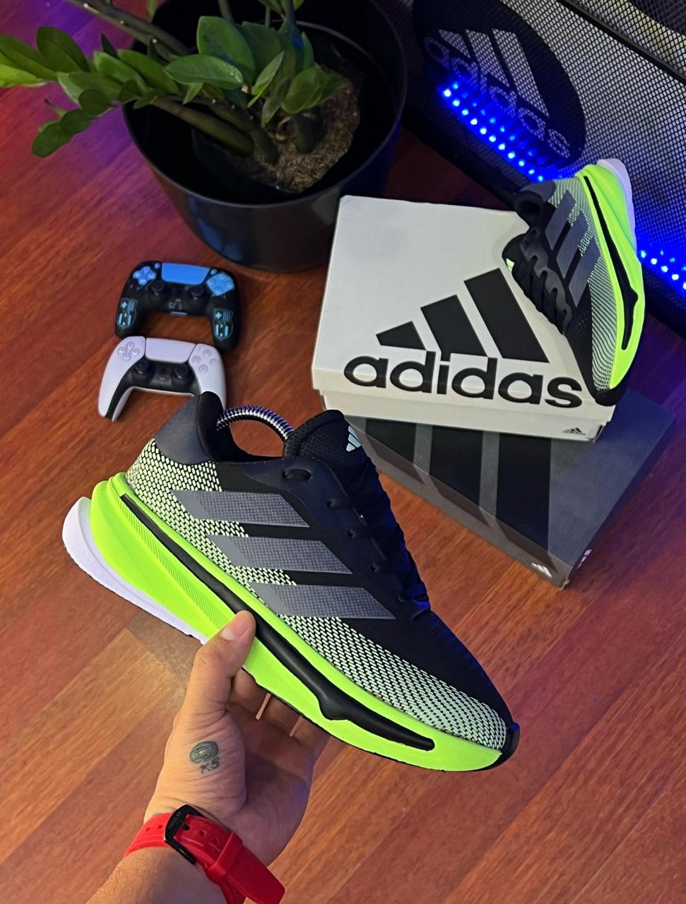 ADIDAS SUPER NOVA